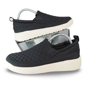 Staheekum Quilted Slip-on Shoes‎ Black Women's 10